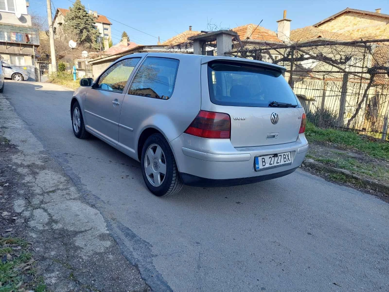 VW Golf, снимка 7 - Автомобили и джипове - 48758491