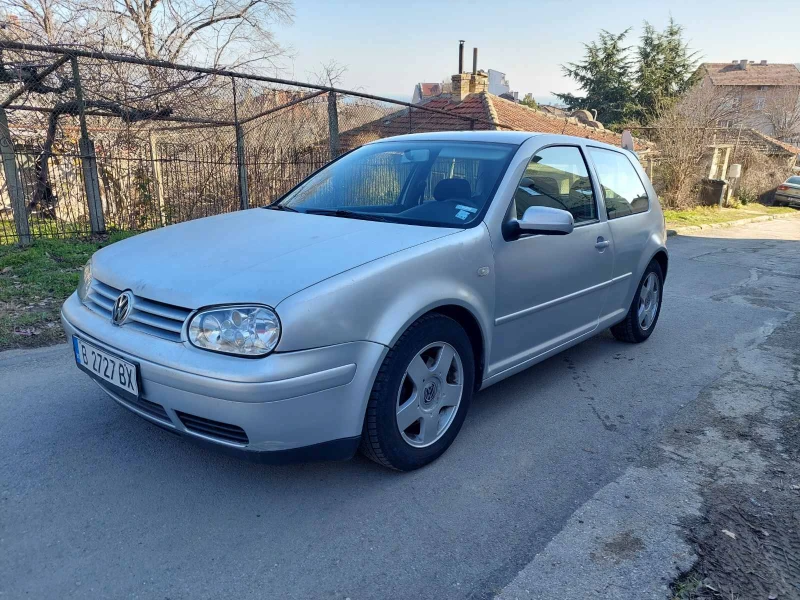 VW Golf, снимка 2 - Автомобили и джипове - 48758491