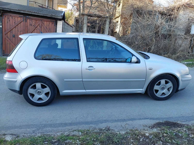 VW Golf, снимка 5 - Автомобили и джипове - 48758491