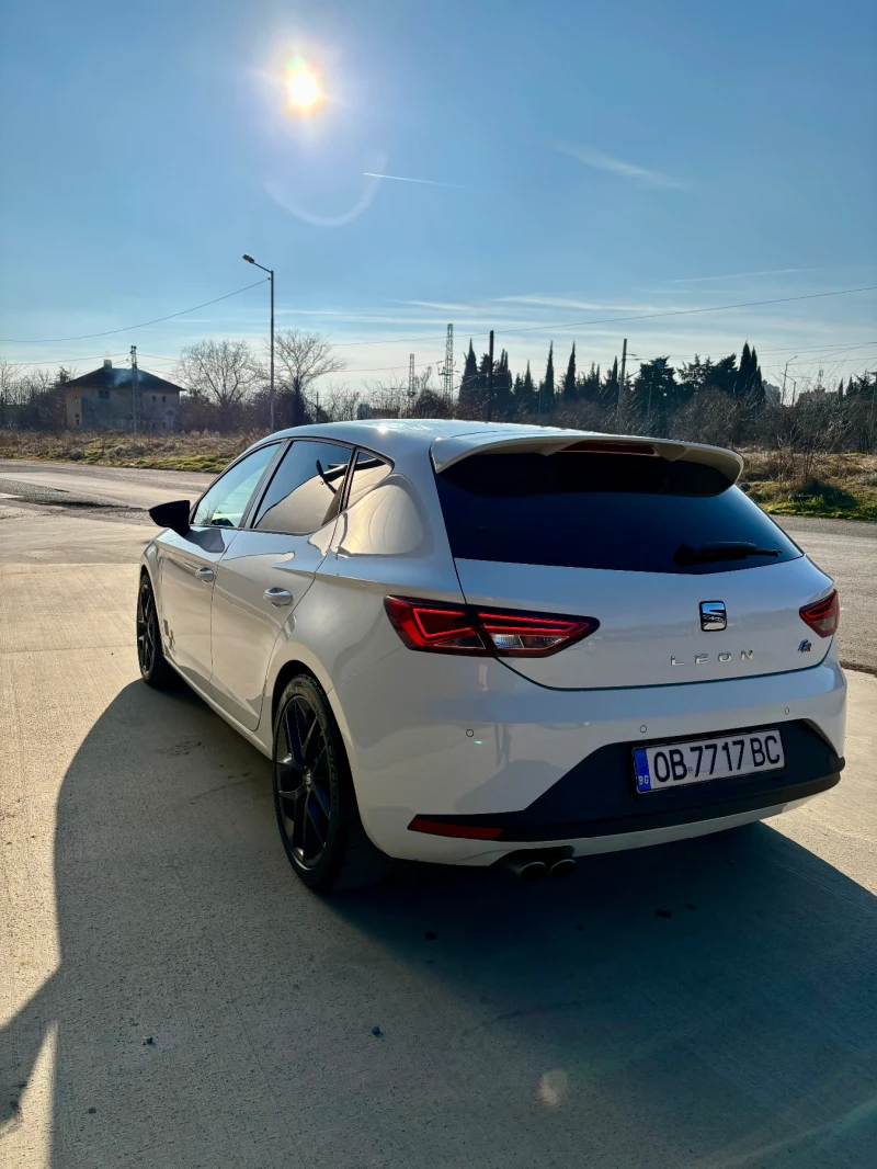 Seat Leon FR, снимка 4 - Автомобили и джипове - 49405047