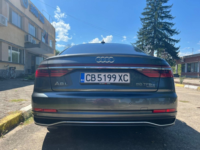 Audi A8 60TFSi /EXCLUSIVE /LONG - 4 SEATS/ Bang&Olufsen/ , снимка 4 - Автомобили и джипове - 52702647