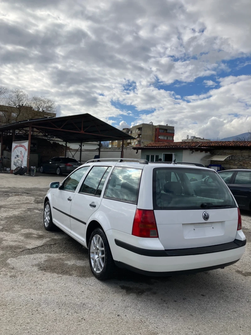 VW Golf, снимка 4 - Автомобили и джипове - 50554080