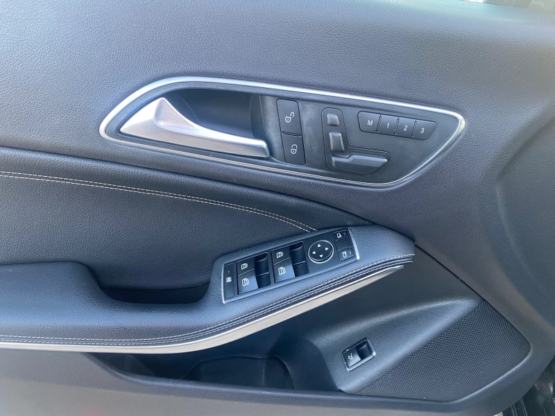 Mercedes-Benz CLA 250 250 ТОП, снимка 13 - Автомобили и джипове - 51604538