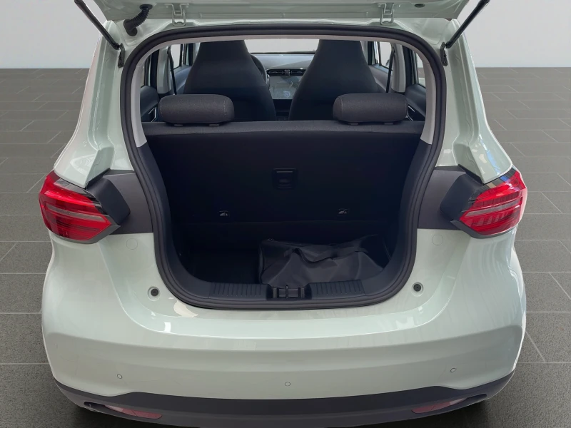 Leapmotor T03 EV 37, 3 kWh 95hp, снимка 15 - Автомобили и джипове - 52413280