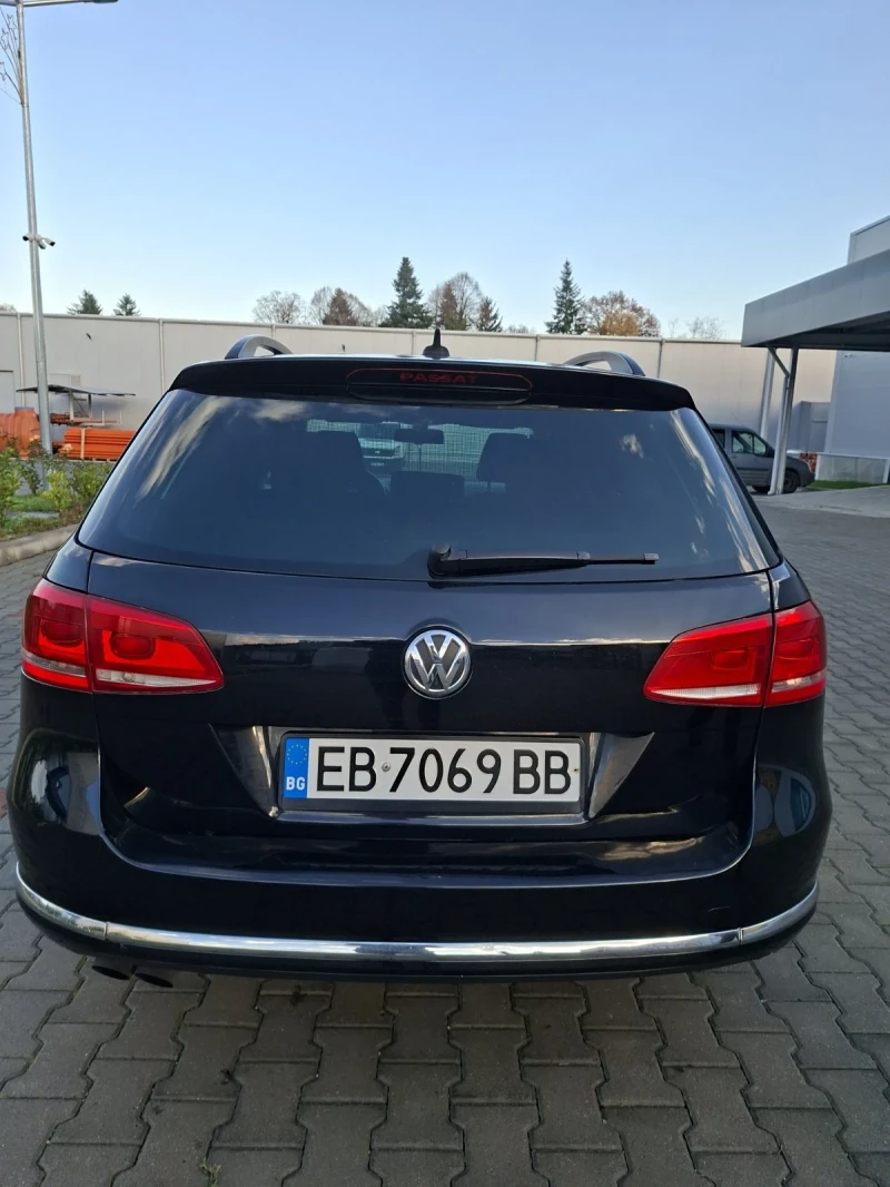 VW Passat 2.0 TDI, снимка 4 - Автомобили и джипове - 52515860
