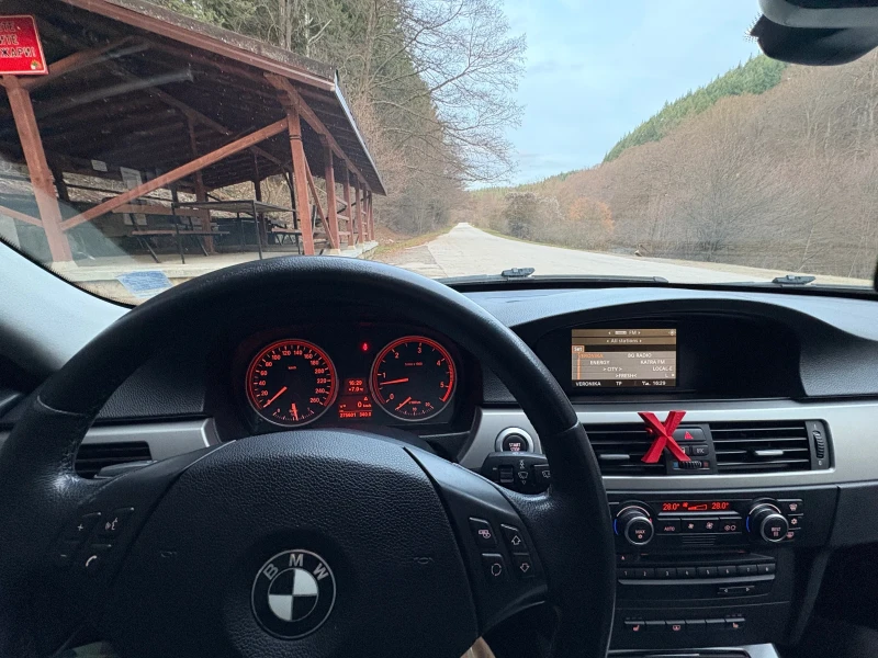 BMW 325, снимка 9 - Автомобили и джипове - 52632404