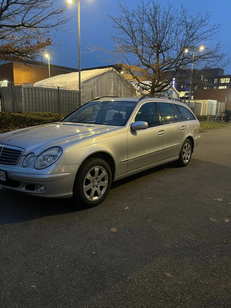 Mercedes-Benz E 240, снимка 6 - Автомобили и джипове - 52828644