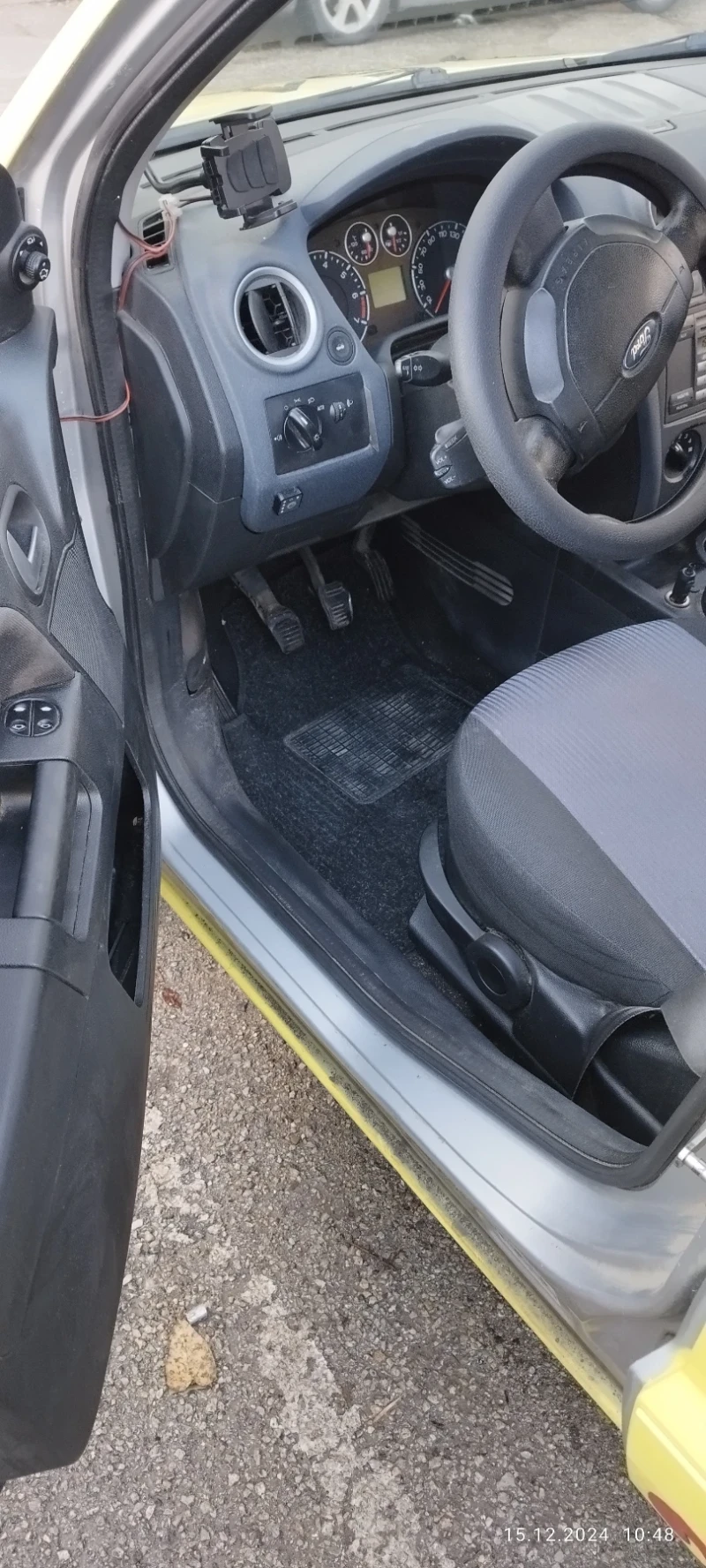 Ford Fusion Комби, снимка 10 - Автомобили и джипове - 52827599