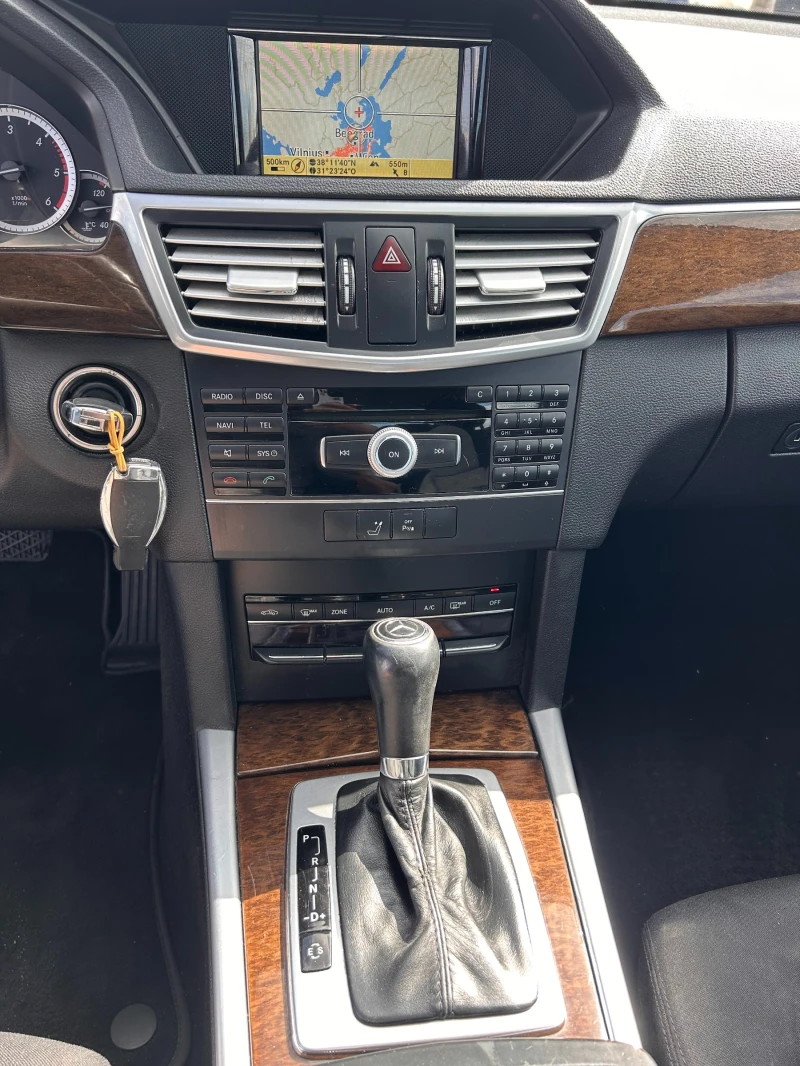Mercedes-Benz E 200 CDI AVTOMAT/NAVI EURO 5 - 12200 лв. - 56067183 12