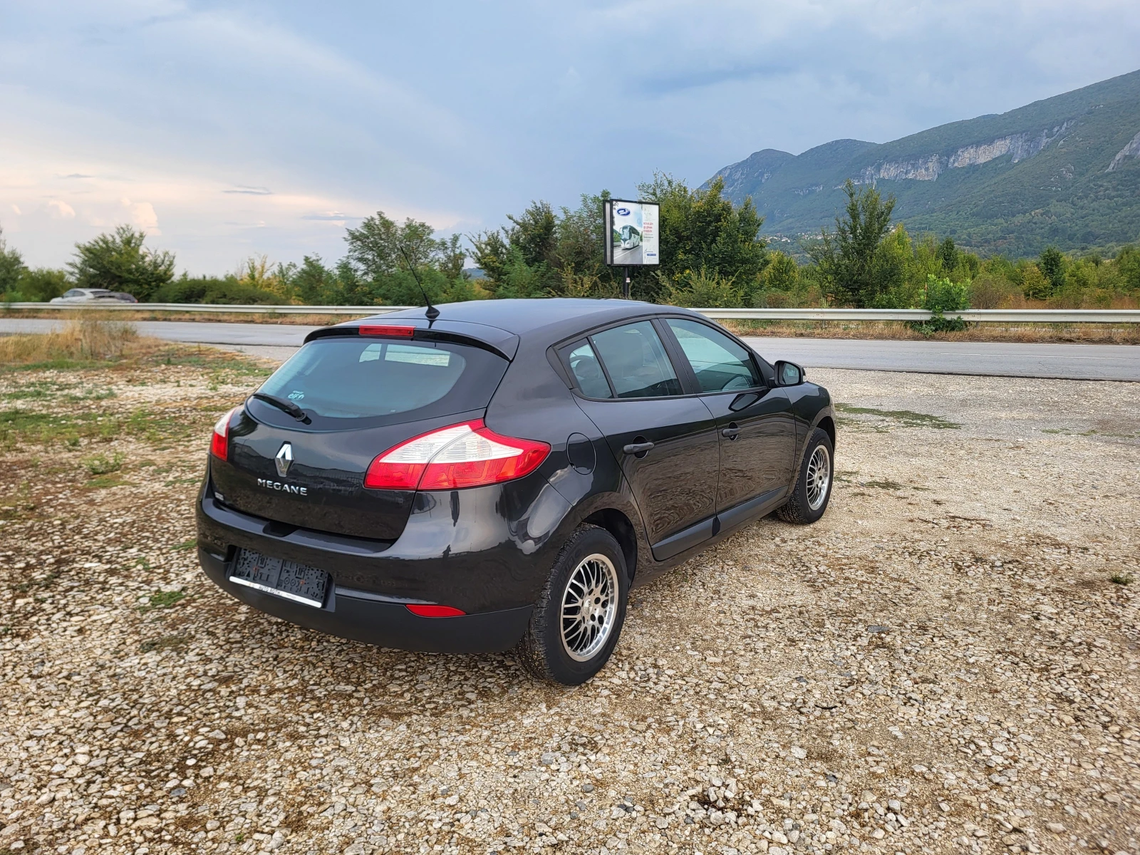 Renault Megane 1.6i - изображение 5