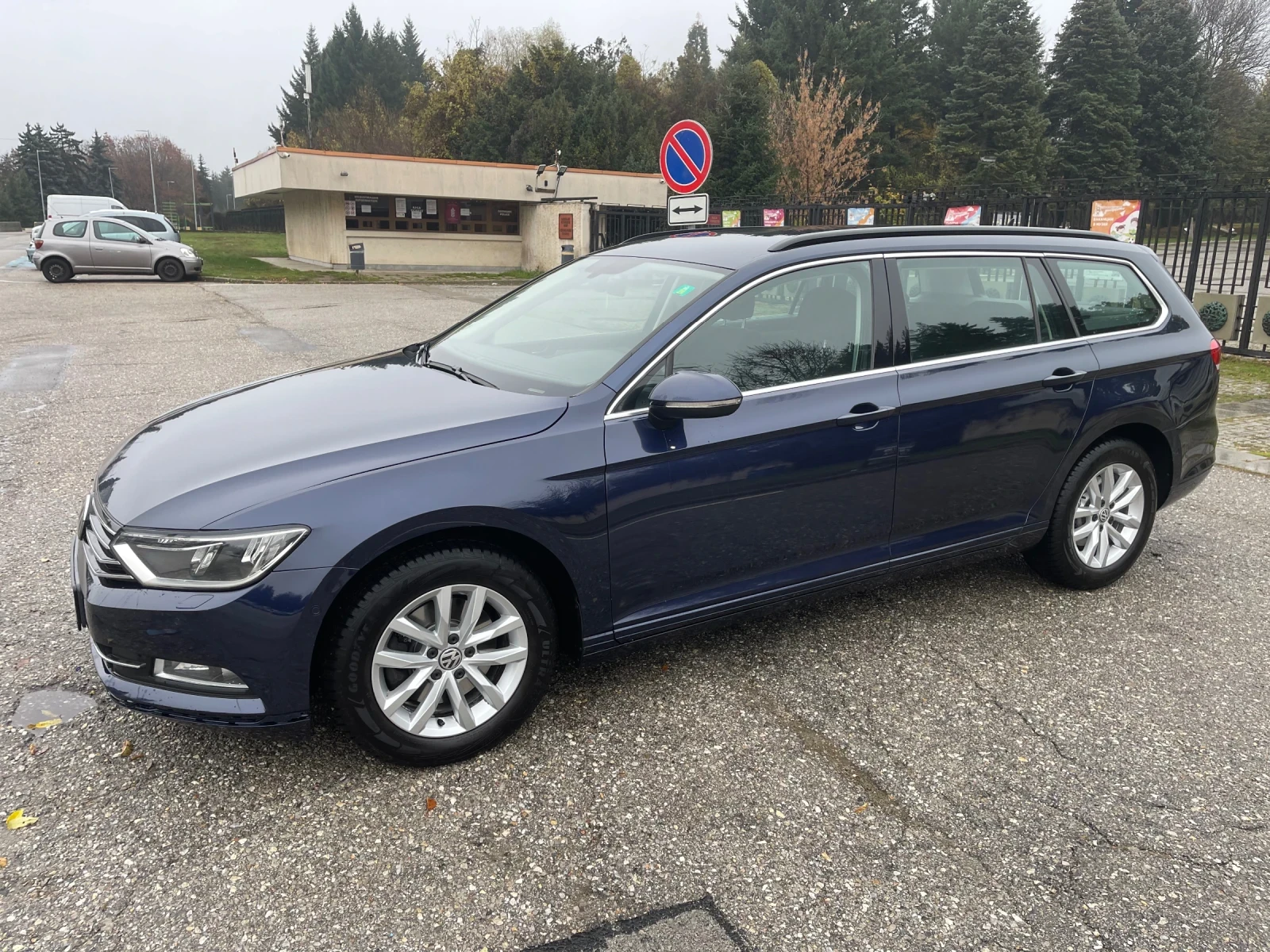 VW Passat TSI BLUEMOTION - изображение 2