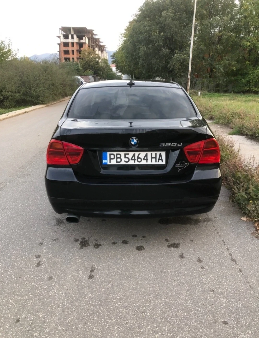 BMW 320 Седан  - изображение 2