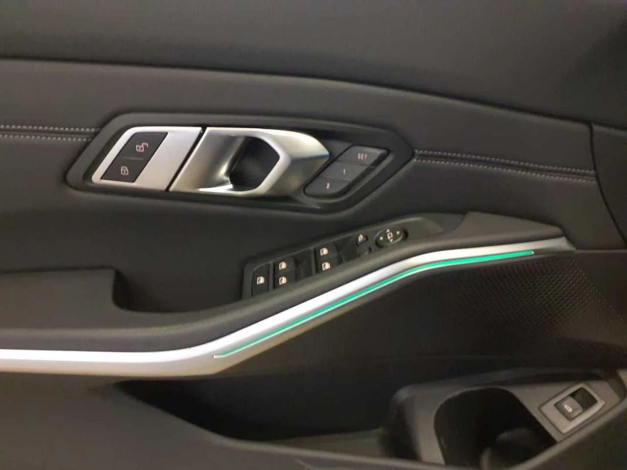 BMW 330 xDrive M пакет 286 к.с. Mild Hybrid - изображение 4