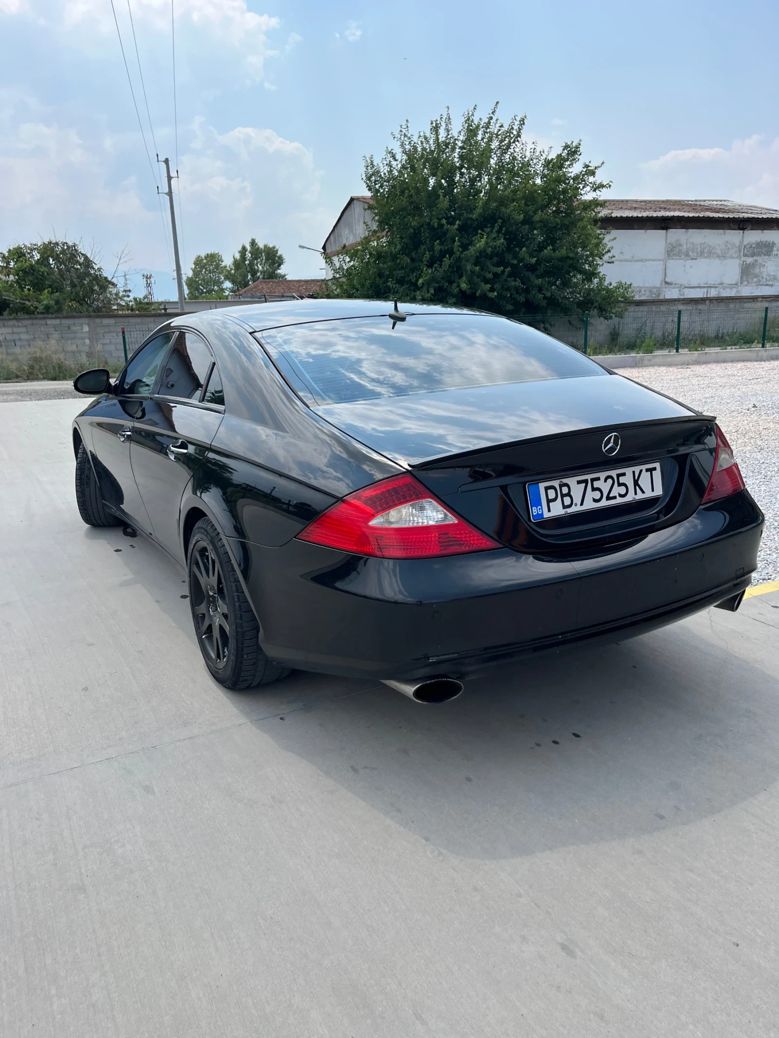Mercedes-Benz CLS 320  - изображение 6