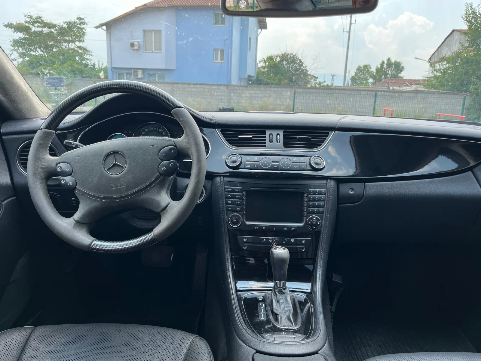 Mercedes-Benz CLS 320  - изображение 7