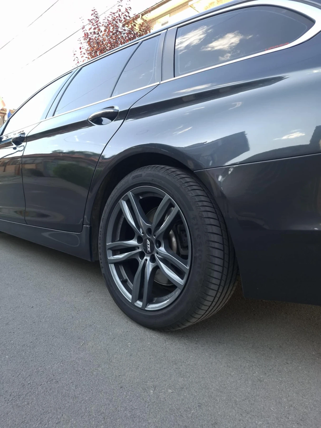 BMW 530 F11 - изображение 2