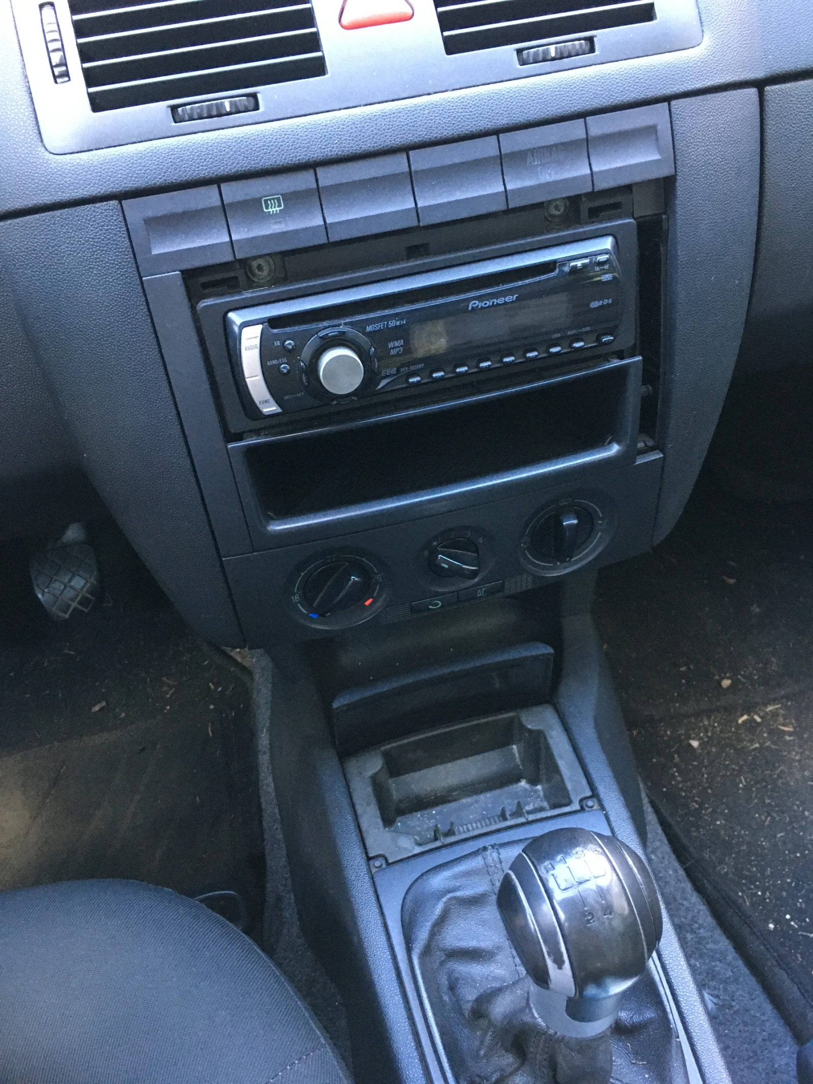 Skoda Fabia TDi - изображение 7