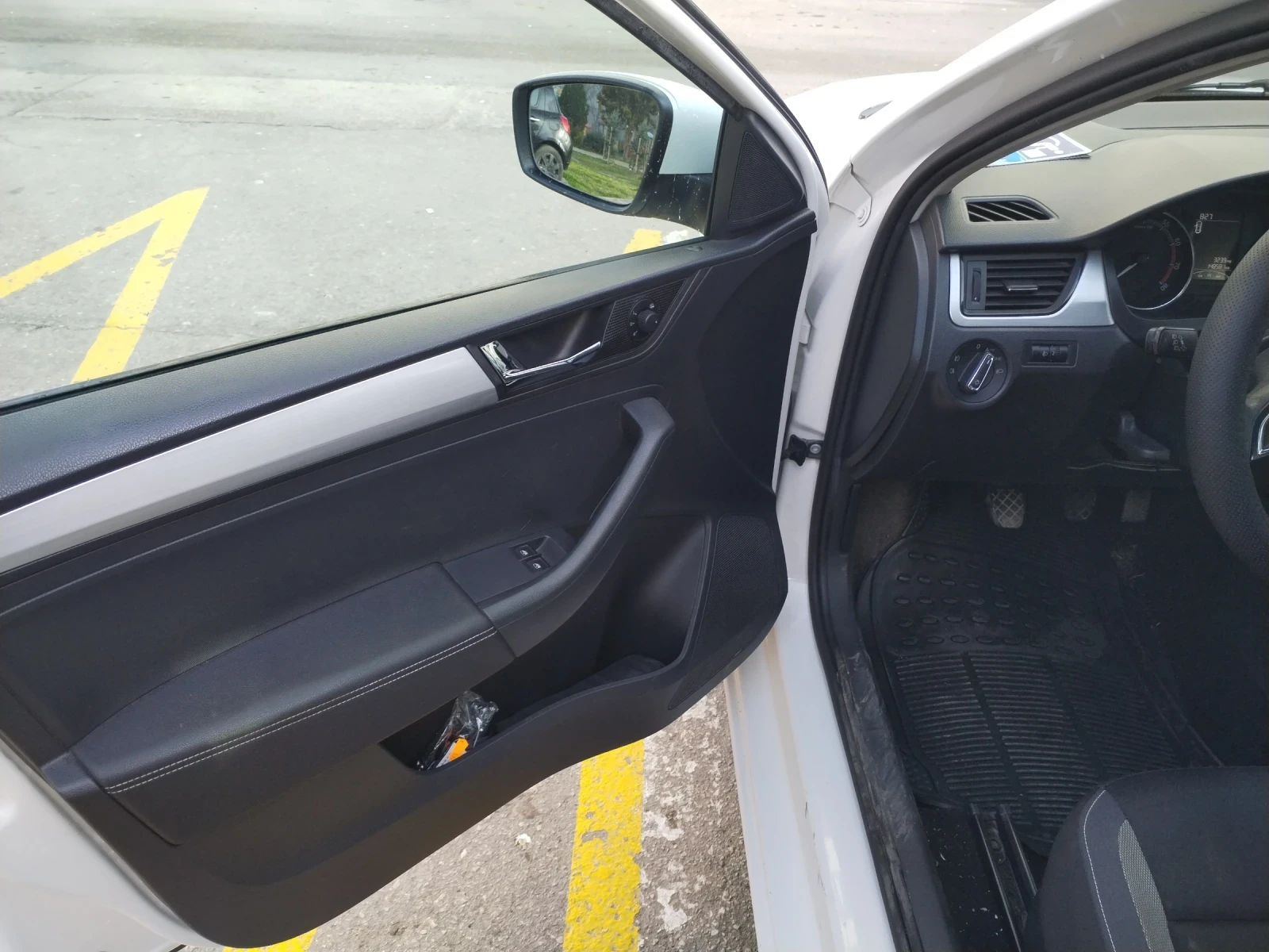 Skoda Rapid TSI | Mobile.bg � ����������� 4