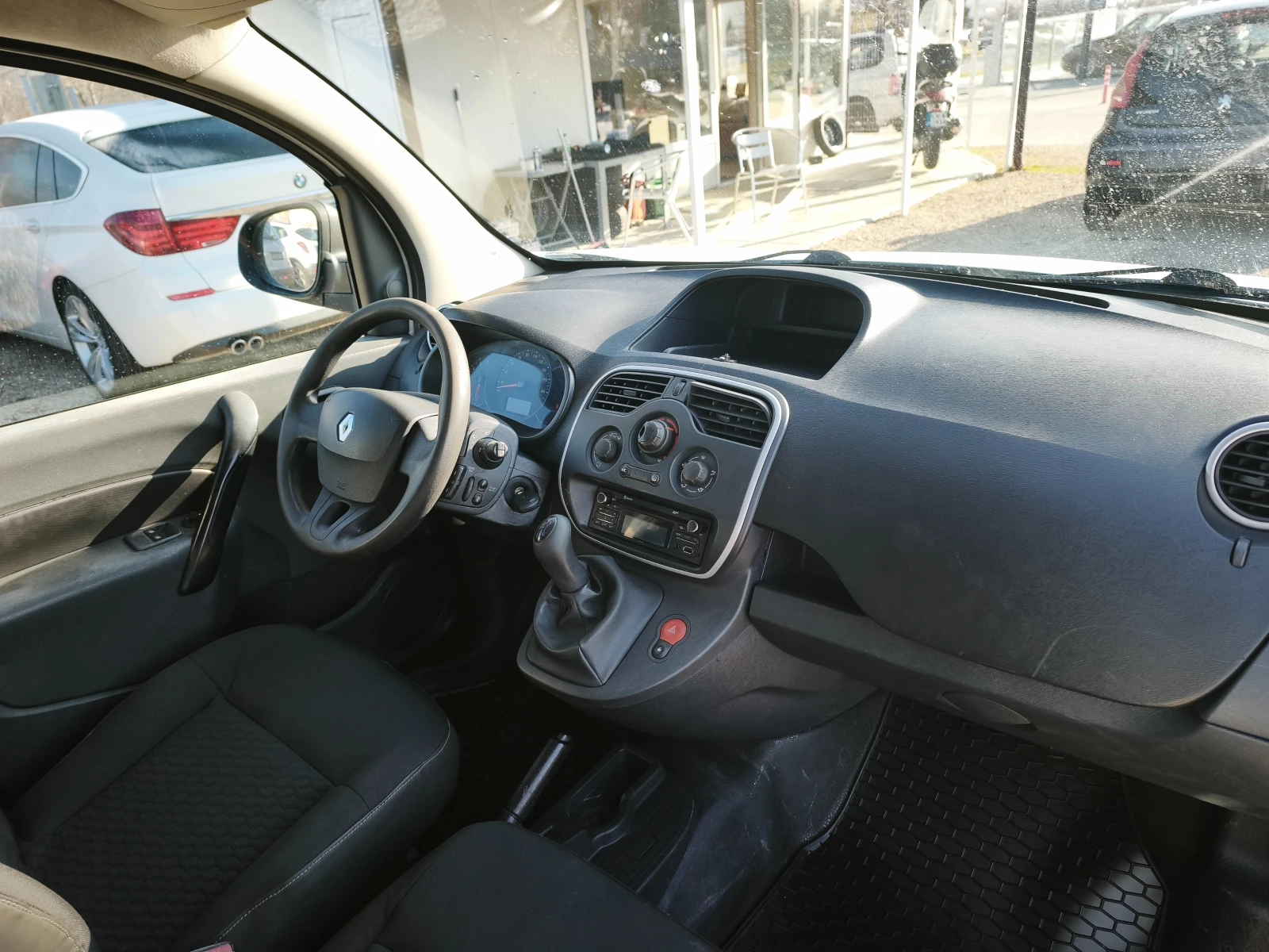 Renault Kangoo MAXI/3-места, снимка 13 - Автомобили и джипове - 53821542