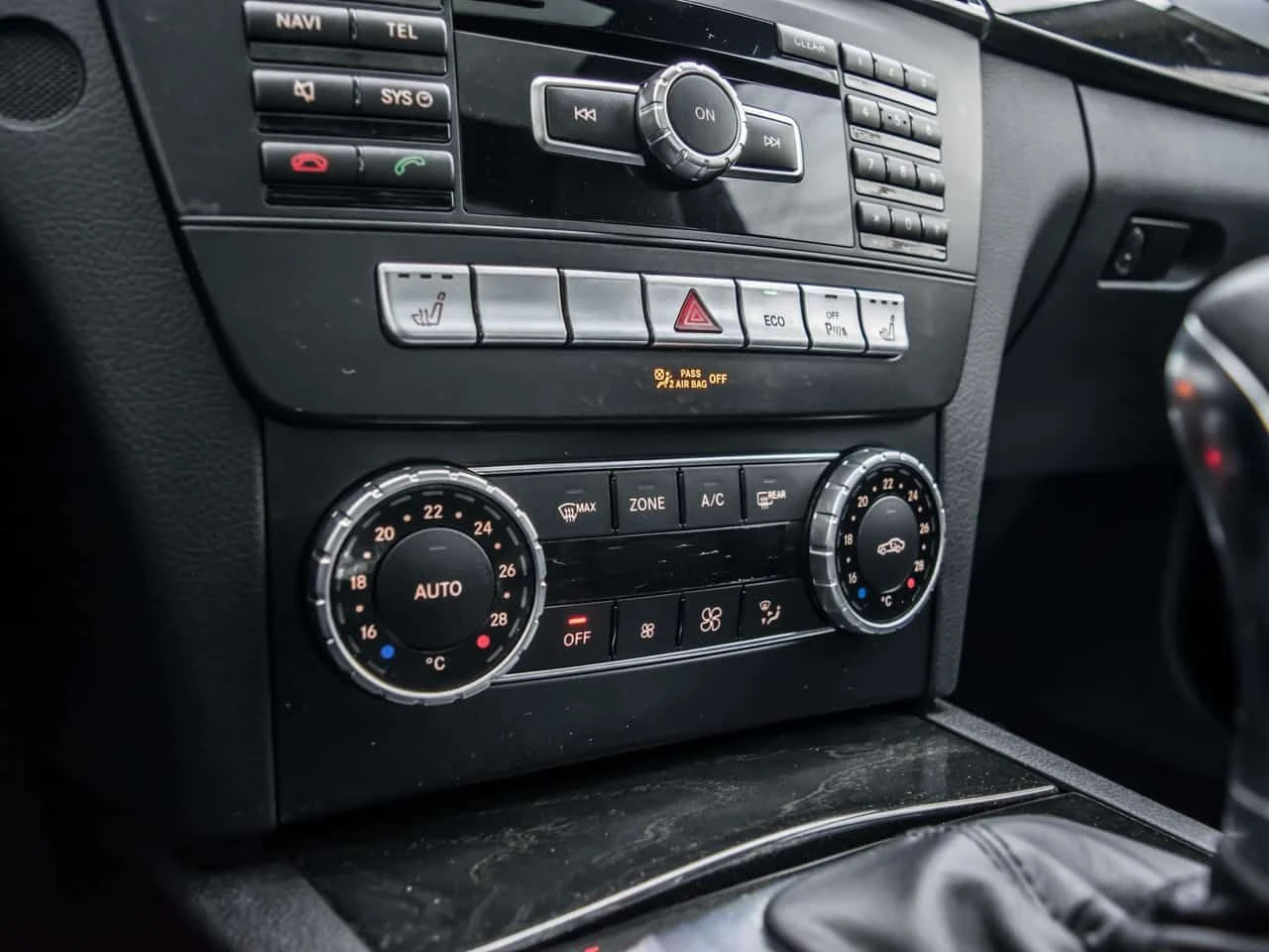 Mercedes-Benz C 300 * 4matic 3.5 V6 * ��������� ���� �� �� * 119k km!  | Mobile.bg � ����������� 15