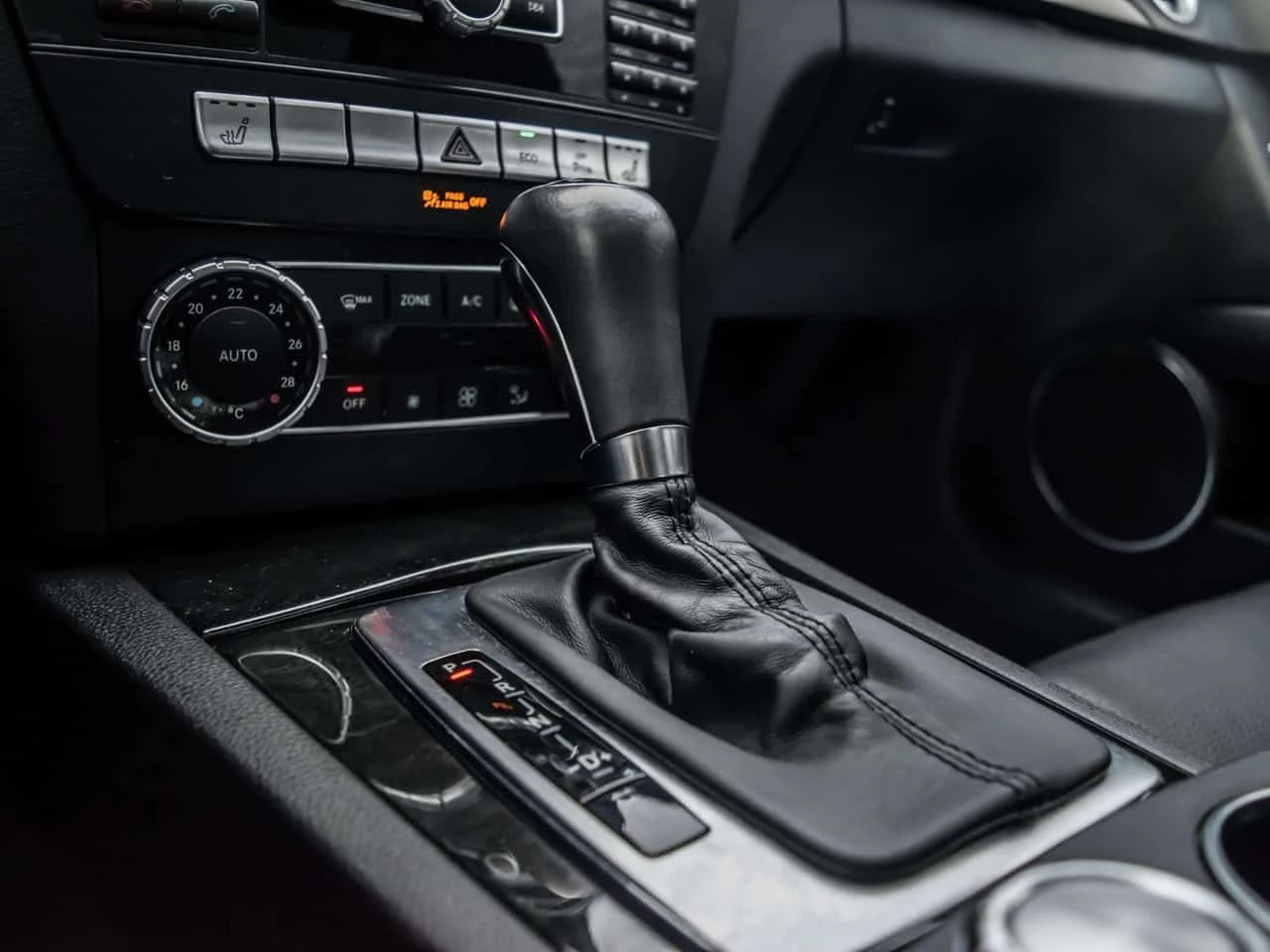 Mercedes-Benz C 300 * 4matic 3.5 V6 * ��������� ���� �� �� * 119k km!  | Mobile.bg � ����������� 14