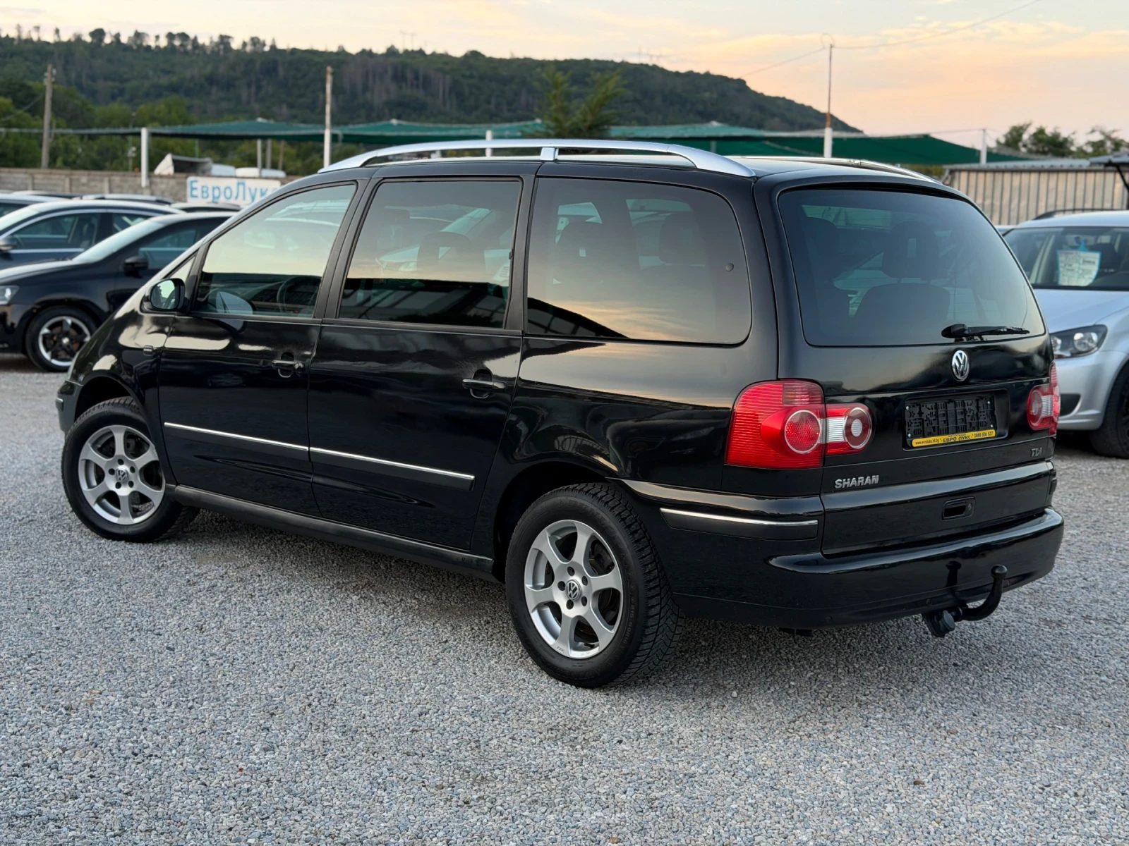 VW Sharan 1.9TDI 131кс 6с 7-места КЛИМАТРОНИК, снимка 8 - Автомобили и джипове - 55377004