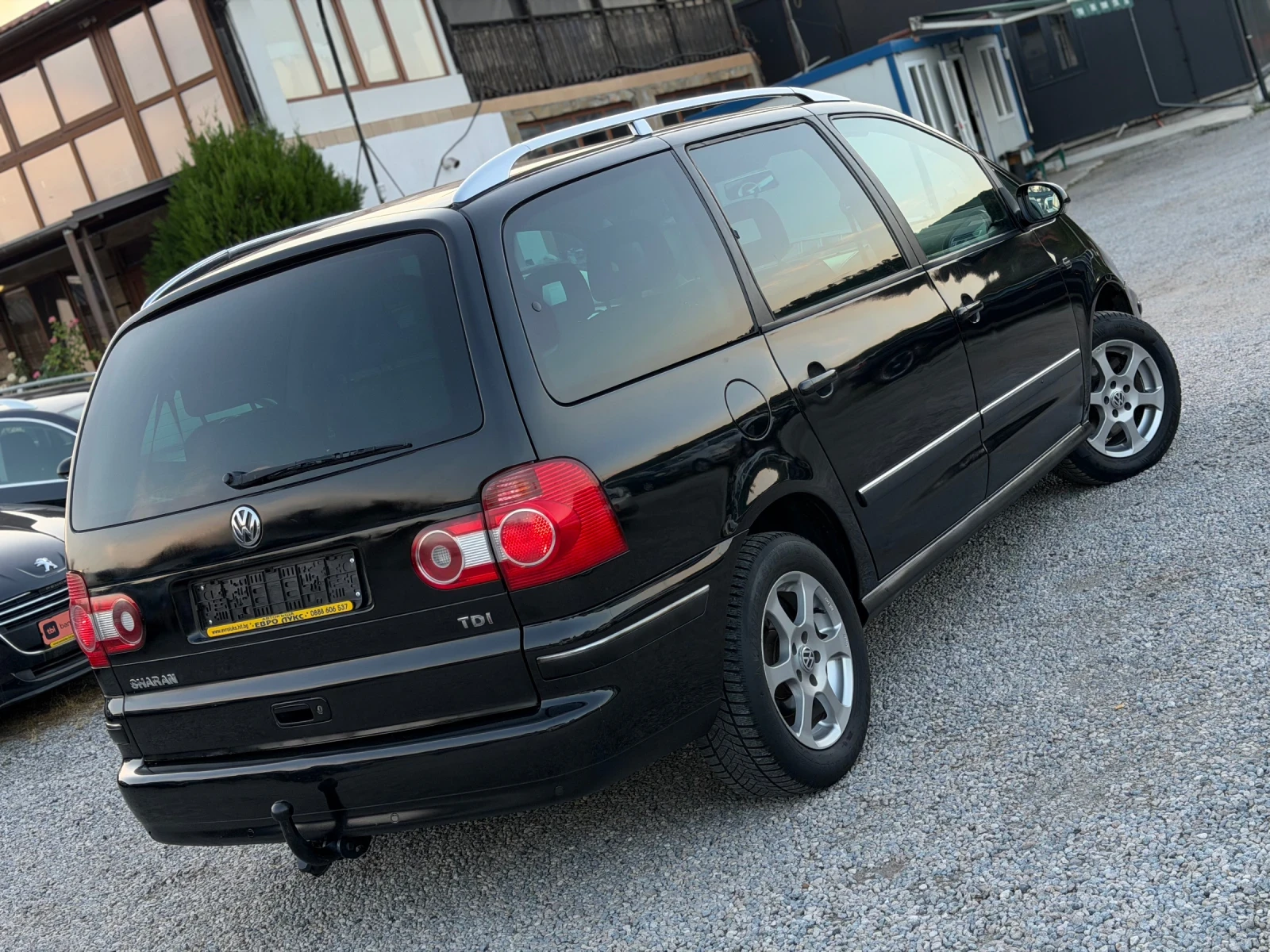 VW Sharan 1.9TDI 131кс 6с 7-места КЛИМАТРОНИК, снимка 6 - Автомобили и джипове - 55377004