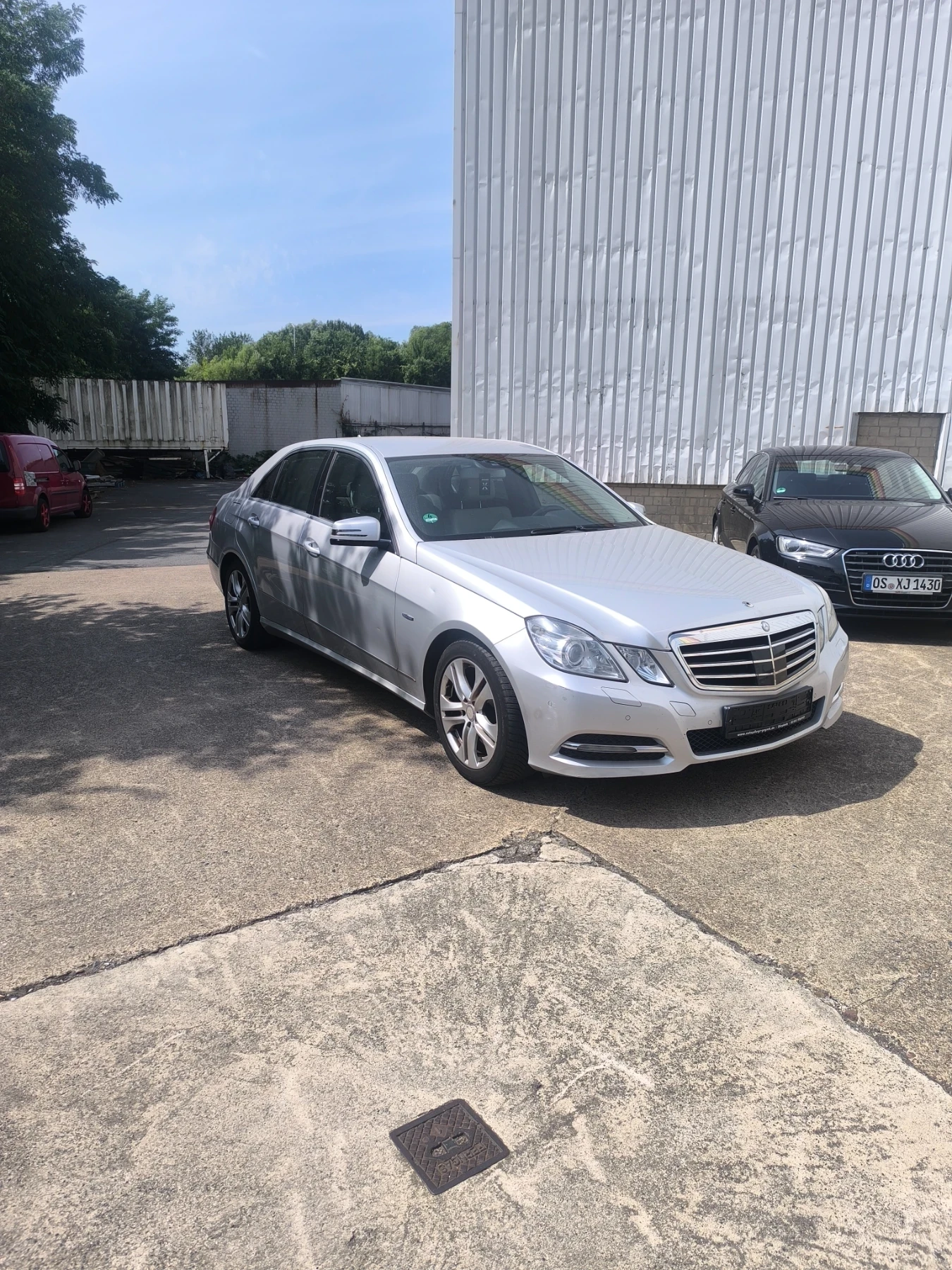 Mercedes-Benz E 220 Авангард, снимка 15 - Автомобили и джипове - 55529634