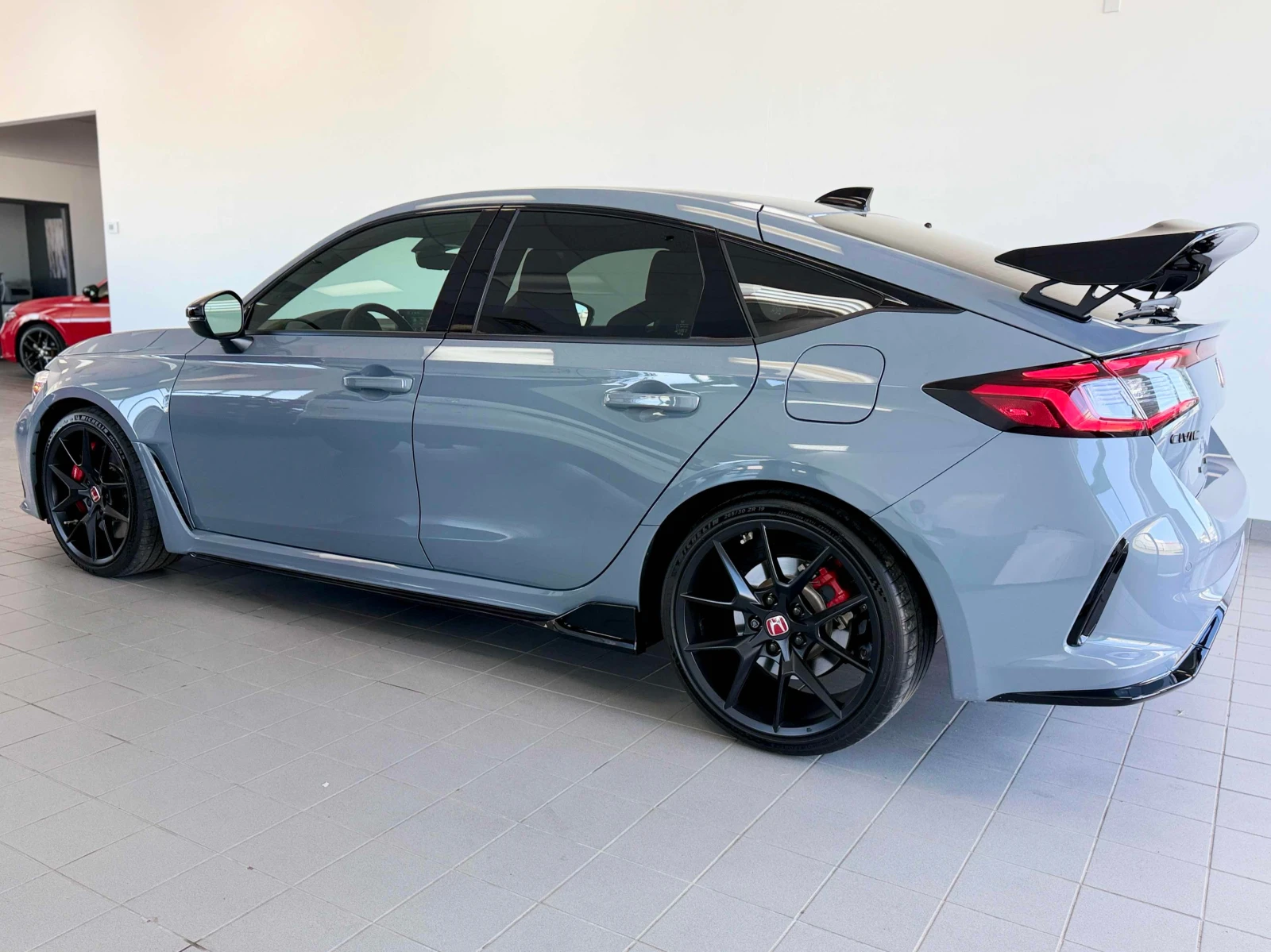 Honda Civic * TYPE R* Manual * АВТОКРЕДИТ БЕЗ ПЪРВОНАЧАЛНА* , снимка 2 - Автомобили и джипове - 55898819