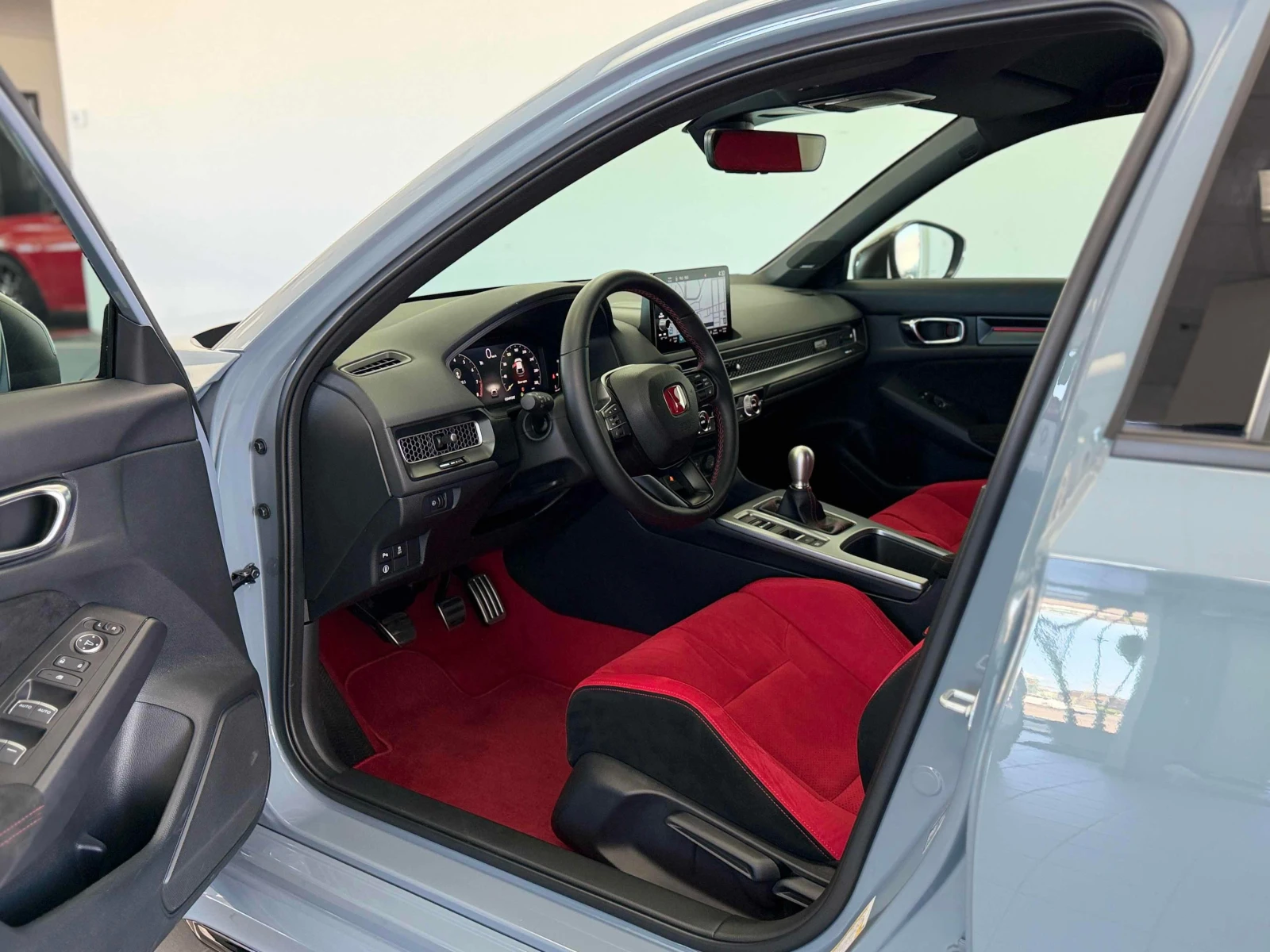 Honda Civic * TYPE R* Manual * АВТОКРЕДИТ БЕЗ ПЪРВОНАЧАЛНА* , снимка 5 - Автомобили и джипове - 55898819