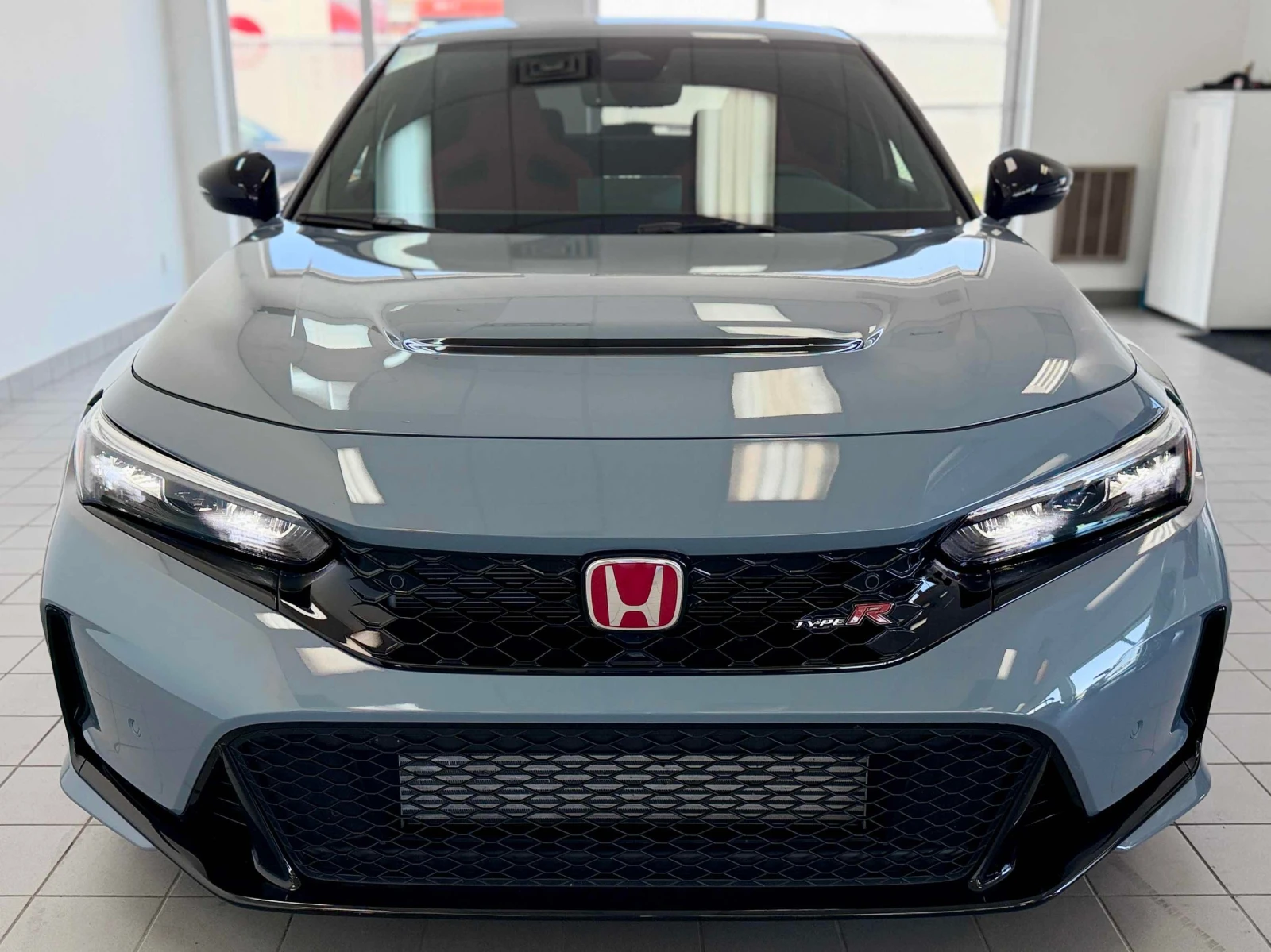 Honda Civic * TYPE R* Manual * АВТОКРЕДИТ БЕЗ ПЪРВОНАЧАЛНА* , снимка 6 - Автомобили и джипове - 55898819