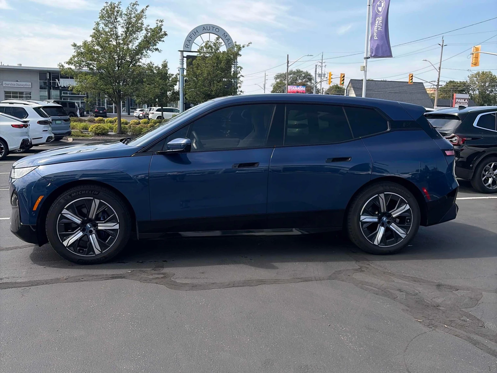 BMW iX * xDrive50 * CARFAX * ЦЕНА ДО БГ, снимка 4 - Автомобили и джипове - 55968859