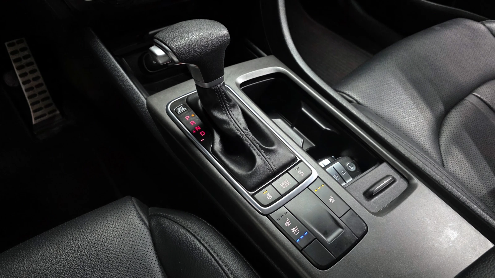 Kia K5 1.7* КРАЙНА ЦЕНА, снимка 9 - Автомобили и джипове - 56024994