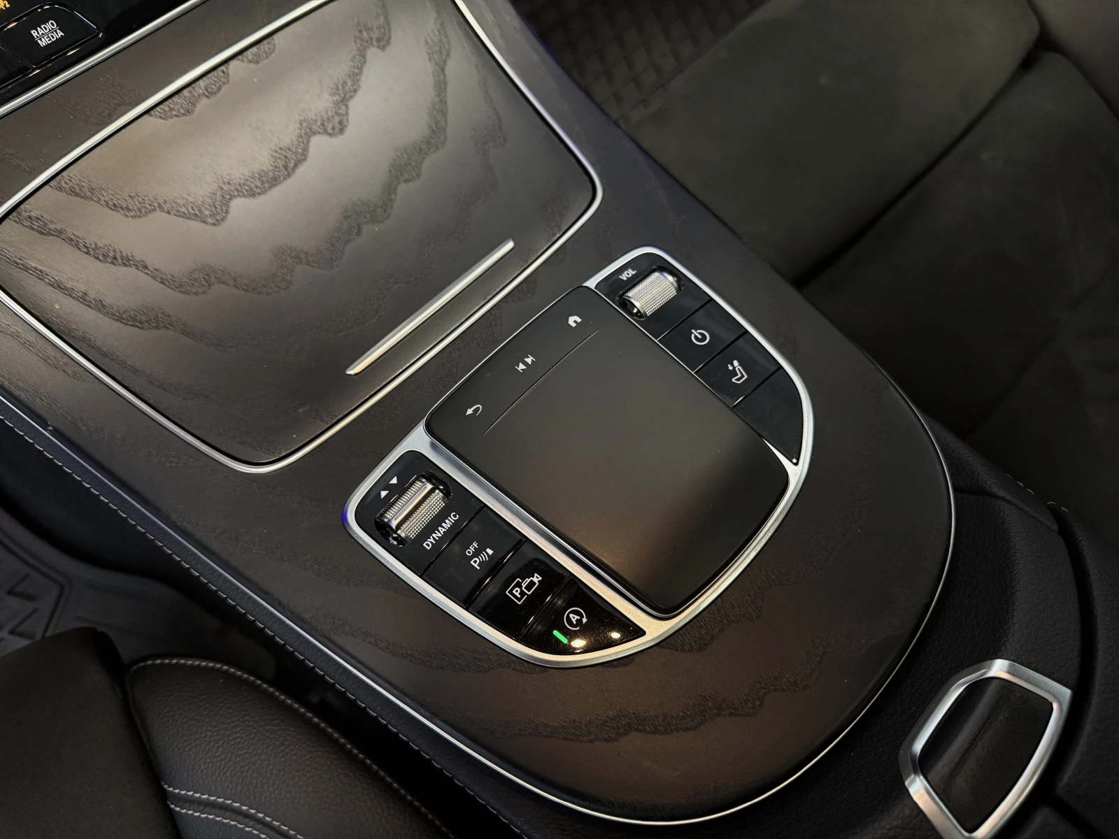 Mercedes-Benz E 220 d 4M AMG LINE PANO CAMERA | Mobile.bg � ����������� 13