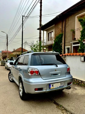 Mitsubishi Outlander 2.4i/НОВИ ЗИМНИ ГУМИ/LPG/АВТОМАТ, снимка 11