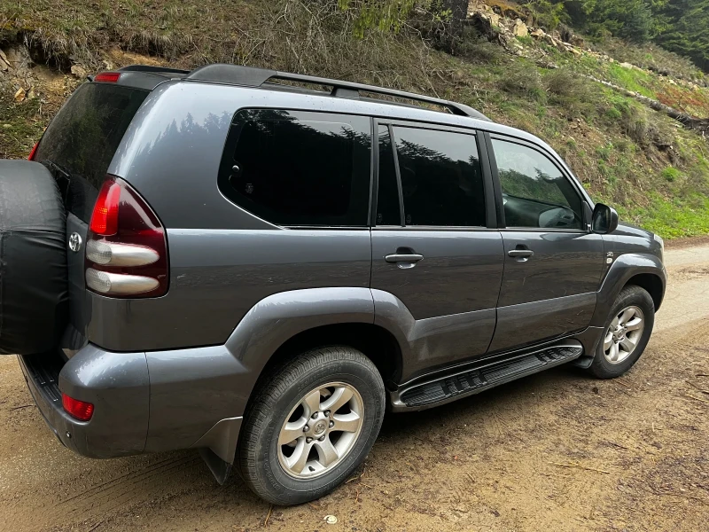 Toyota Land cruiser 3.0, снимка 6 - Автомобили и джипове - 52181131