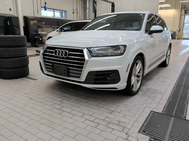 Audi Q7 * 3.0T Technik * CARFAX * БЕЗ ПЪРВОНАЧАЛНА ВНОСКА