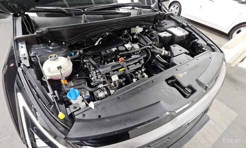 Kia Sportage, снимка 6 - Автомобили и джипове - 53408339