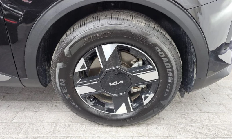 Kia Sportage, снимка 5 - Автомобили и джипове - 53408339