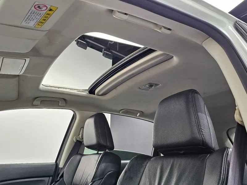 Honda Cr-v Executive 2.4 Бензин, снимка 12 - Автомобили и джипове - 56220068