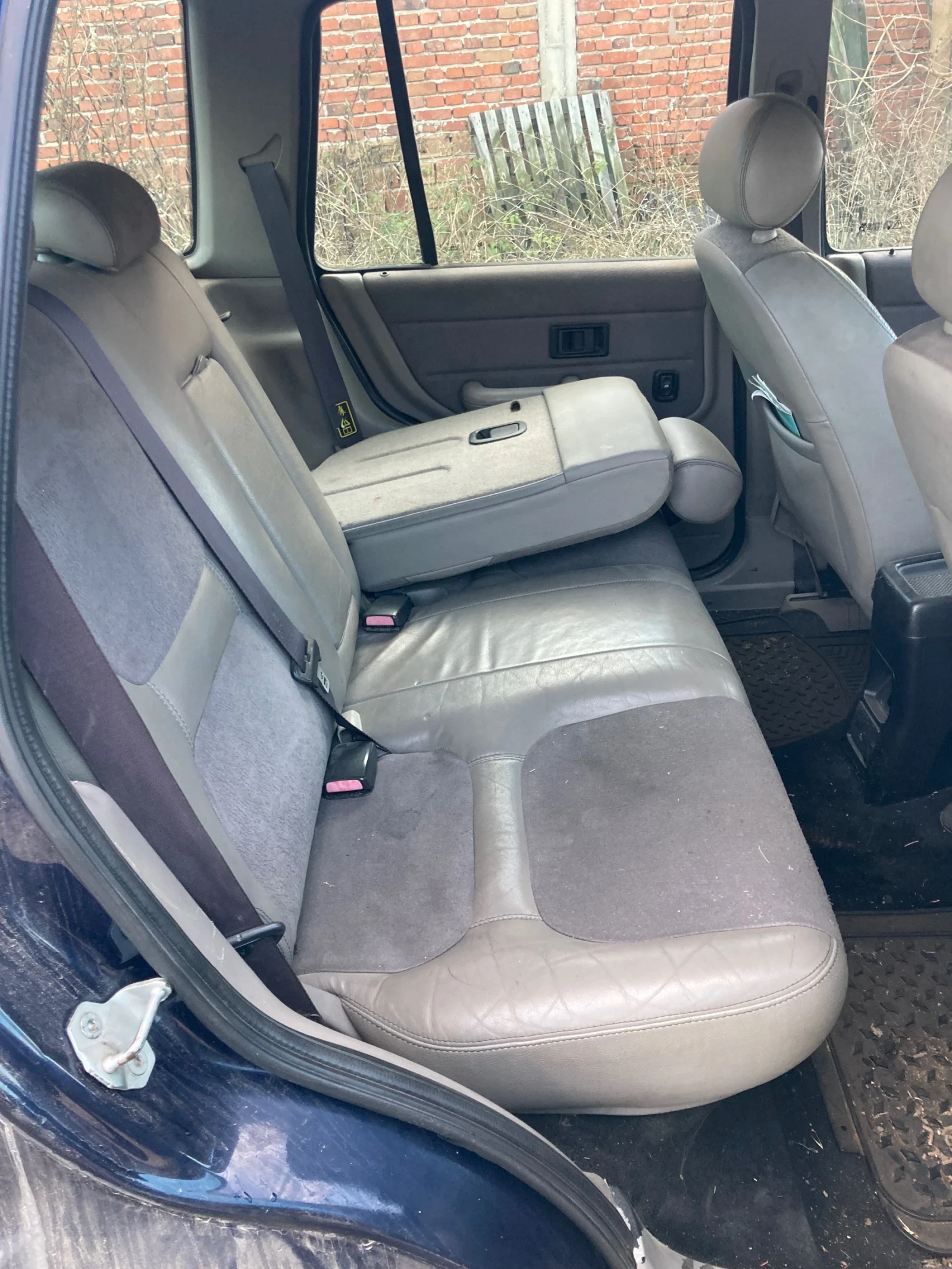 Land Rover Freelander 2.0 TD4 - изображение 10