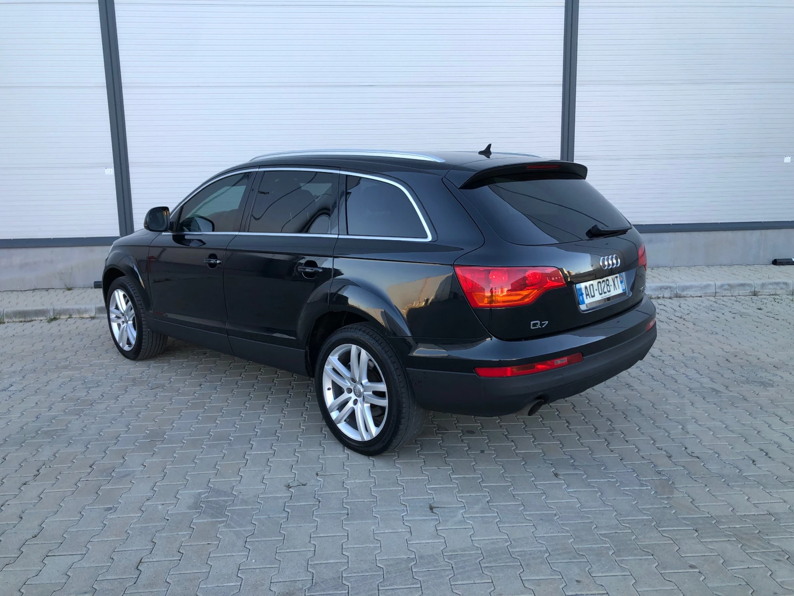 Audi Q7 3.0TDI* 233кс* КСЕНОН* ПОДГРЕВ* КАМЕРА - изображение 4