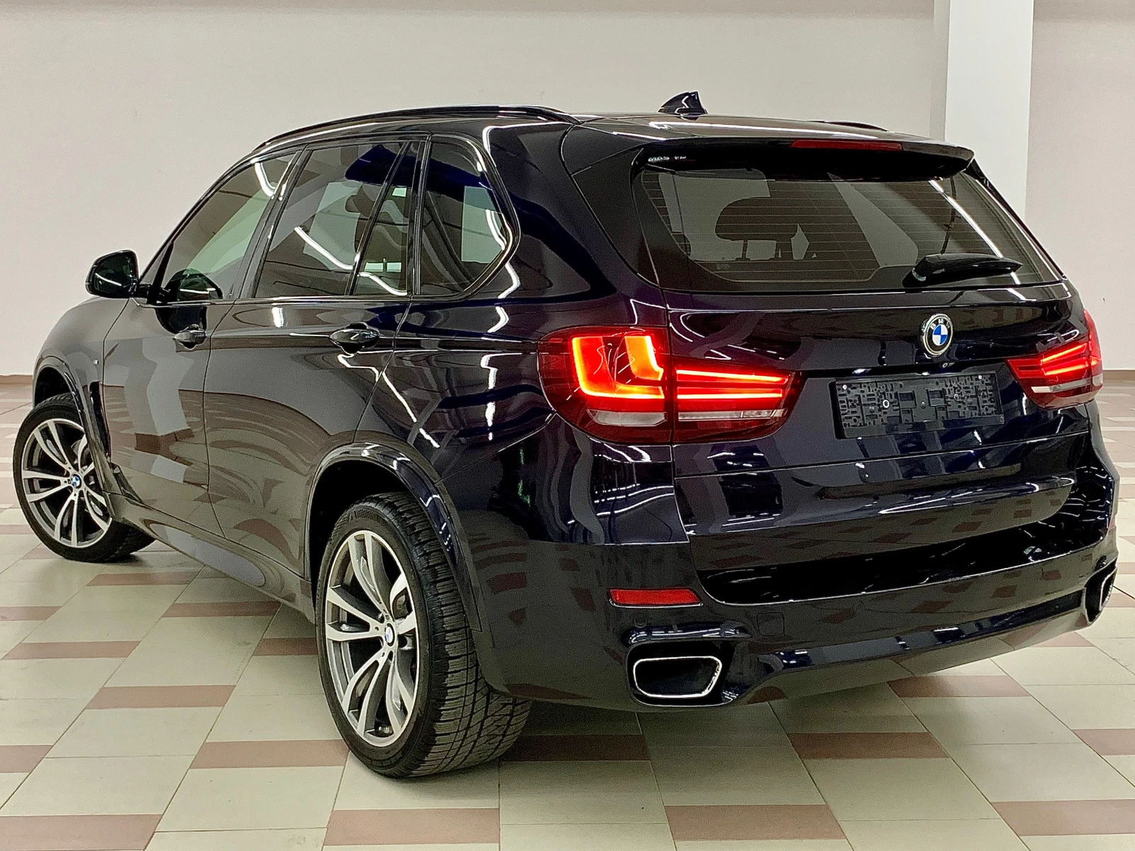 BMW X5 3.0d M-PAKET #harman/kardon#PODGREV#CAMERA#TOP# - изображение 4