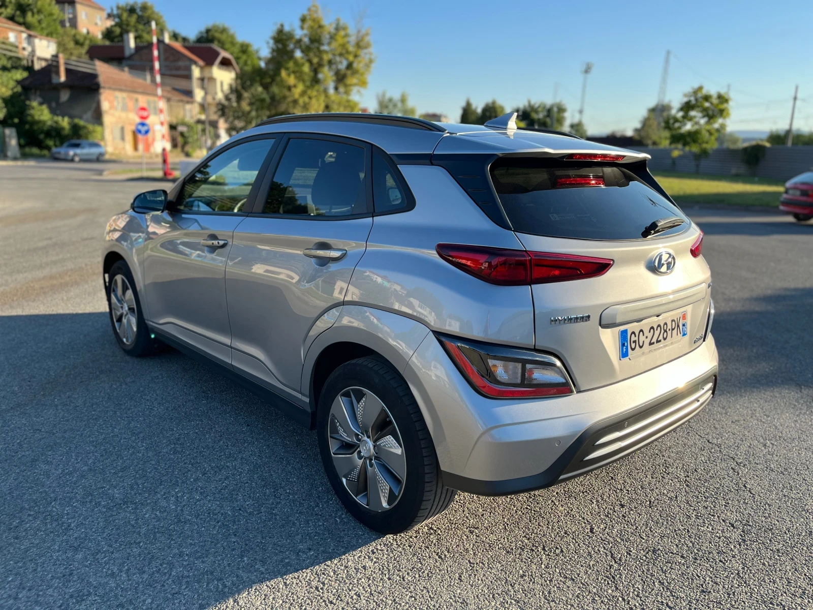 Hyundai Kona FACELIFT 204hp 22 000km  - изображение 2