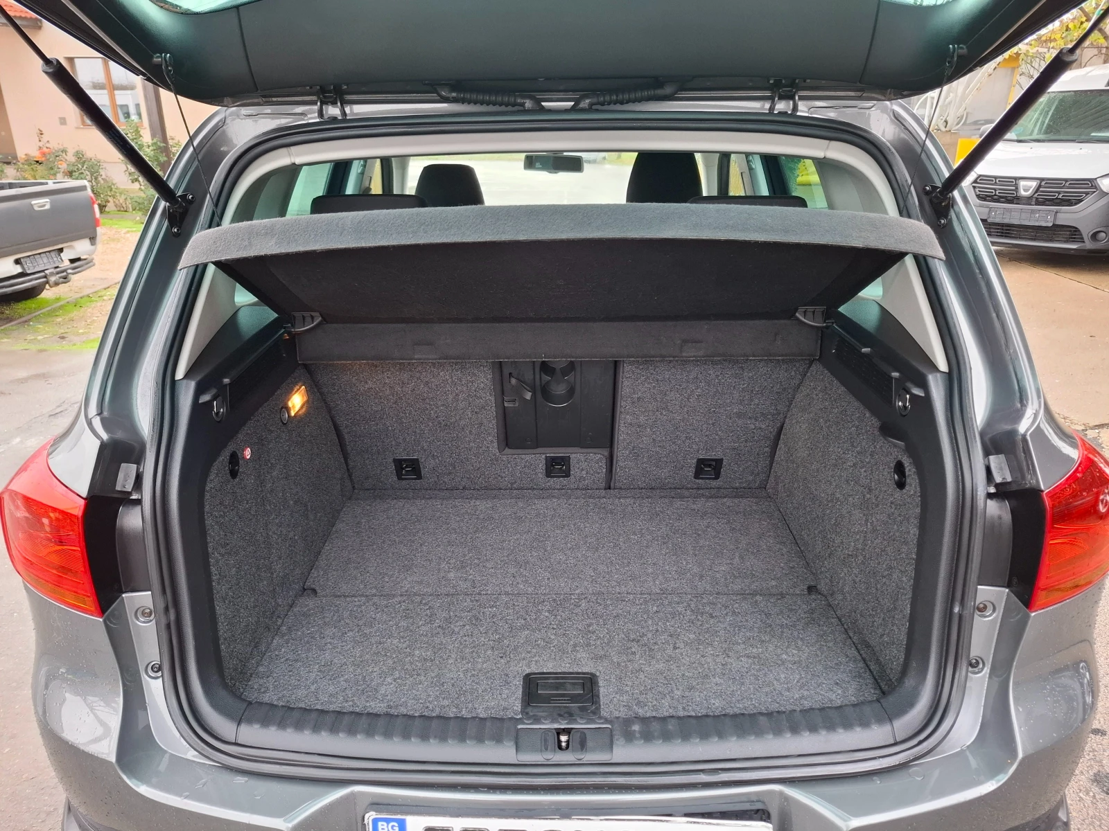 VW Tiguan 2.0tdi 4Motion  | Mobile.bg   14