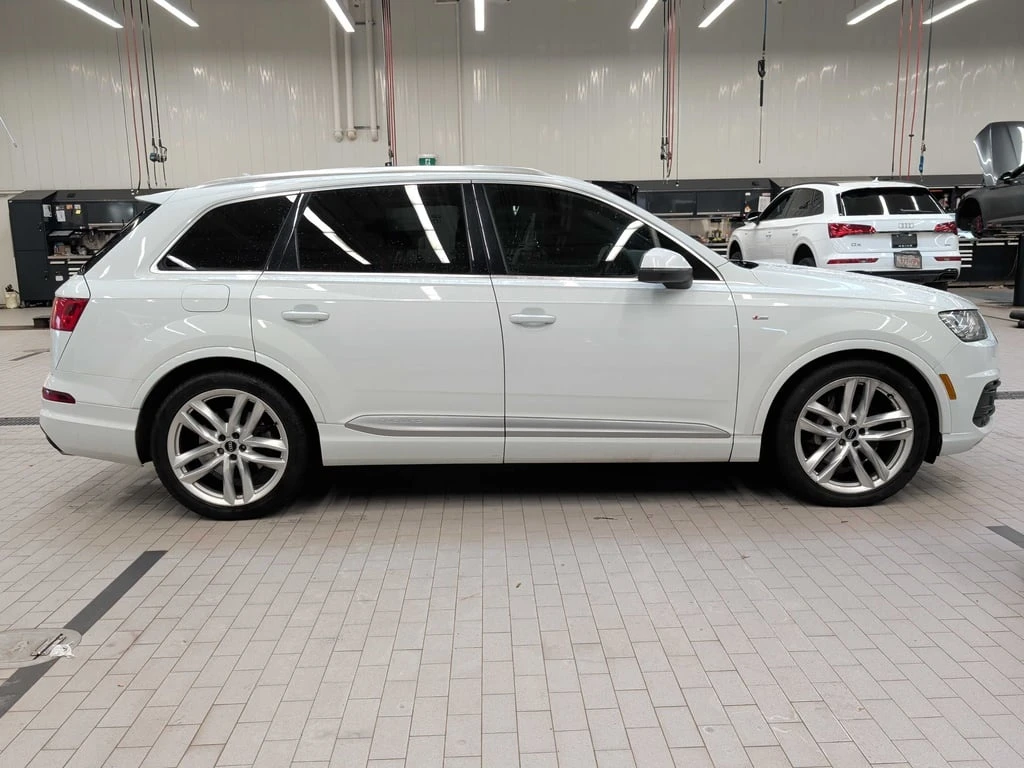 Audi Q7 * 3.0T Technik * CARFAX * БЕЗ ПЪРВОНАЧАЛНА ВНОСКА - изображение 3