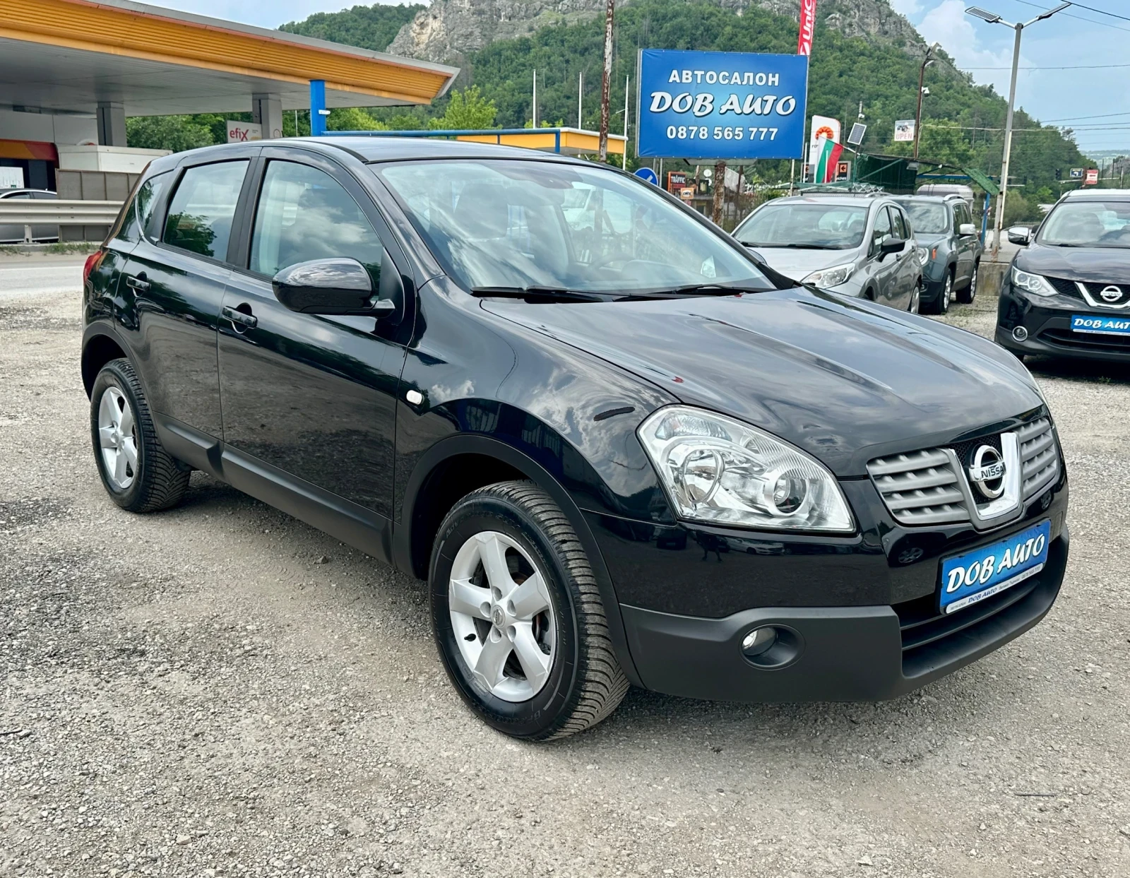 Nissan Qashqai 1.5 DCI-НАВИГАЦИЯ-КЛИМАТРОНИК-КАР ПЛЕЙ-ПАРКТРОНИК, снимка 7 - Автомобили и джипове - 53124275