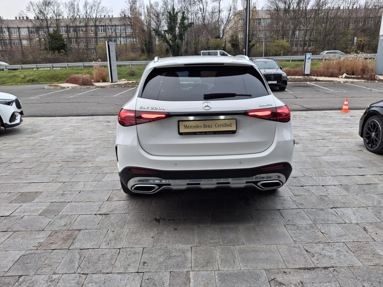 Mercedes-Benz GLC 220 4MATIC, снимка 6 - Автомобили и джипове - 53799444