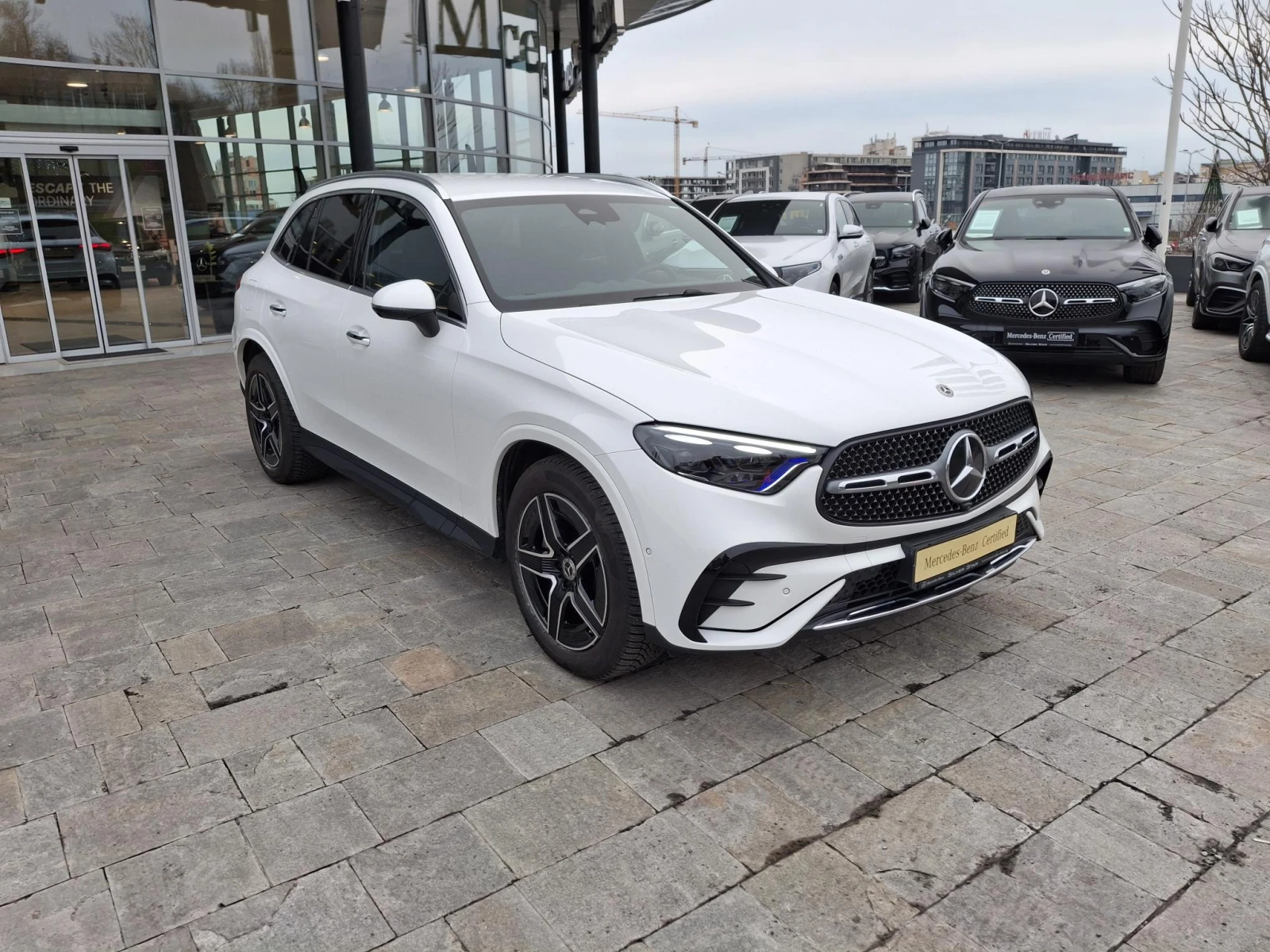 Mercedes-Benz GLC 220 4MATIC, снимка 3 - Автомобили и джипове - 53799444
