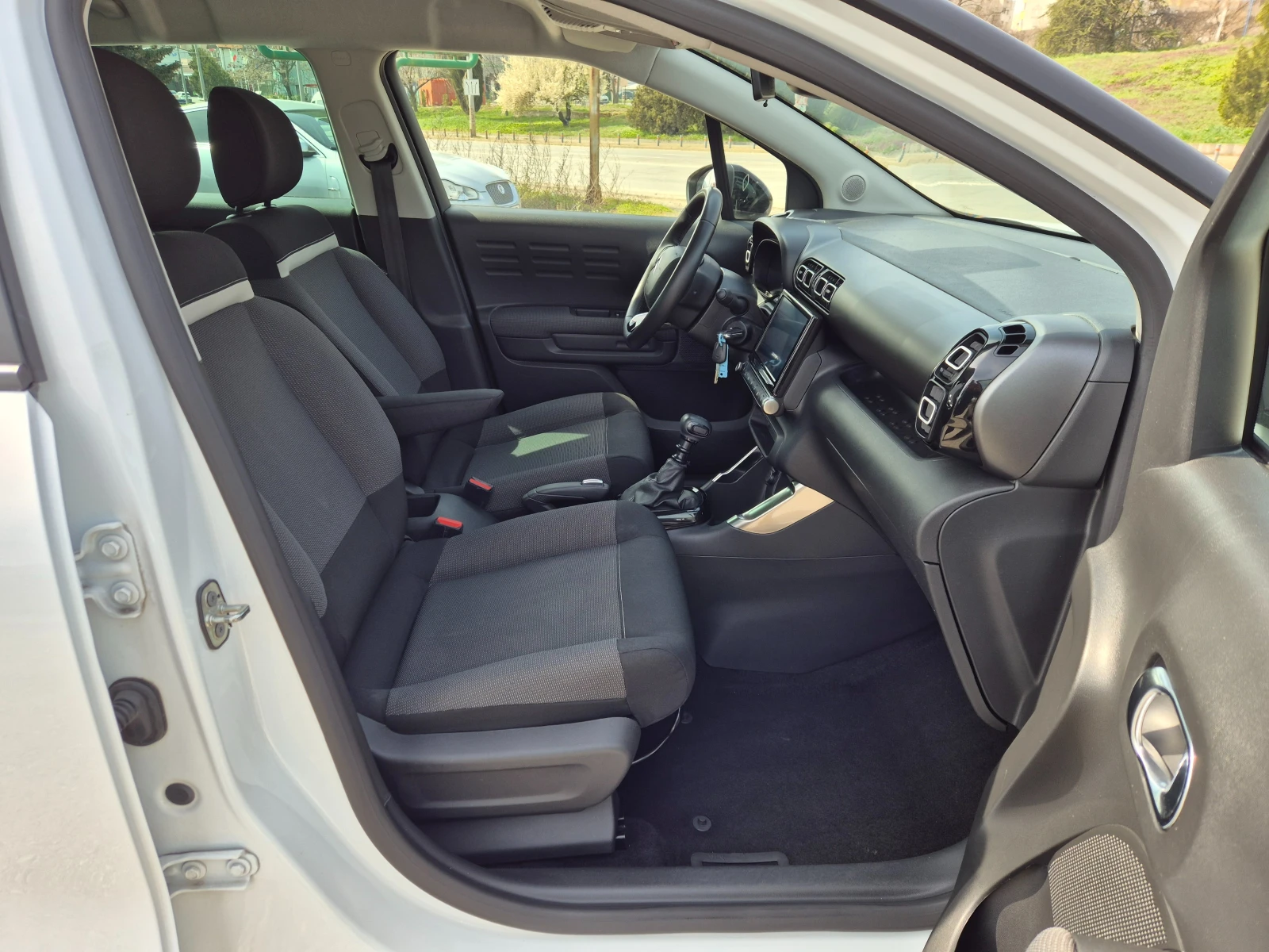 Citroen C3 Aircross 1.5BlueHDI, снимка 9 - Автомобили и джипове - 53988827